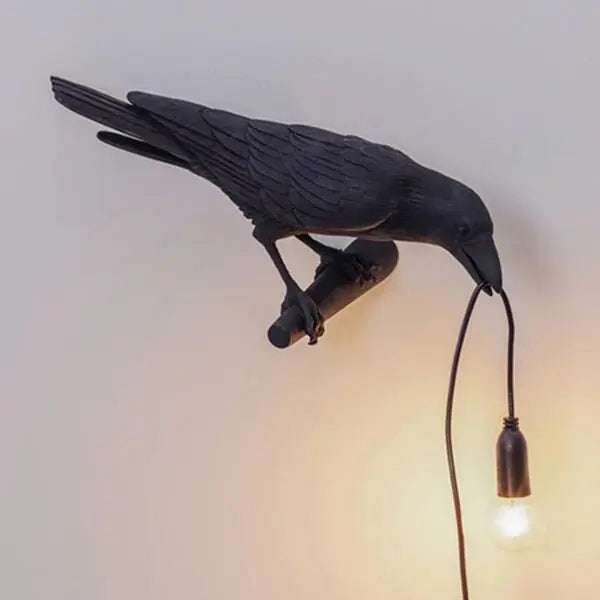 Lampe de chevet en résine avec oiseau porte-bonheur, luminaire décoratif Industris.fr