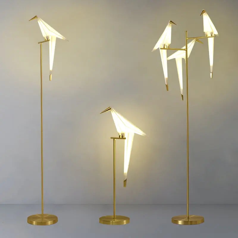 Lampe sur pied Led en acrylique à forme d'oiseau Industris.fr