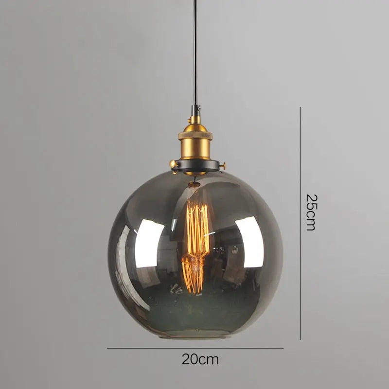 Lampes suspendues en verre fumé pour un style industriel moderne Industris.fr
